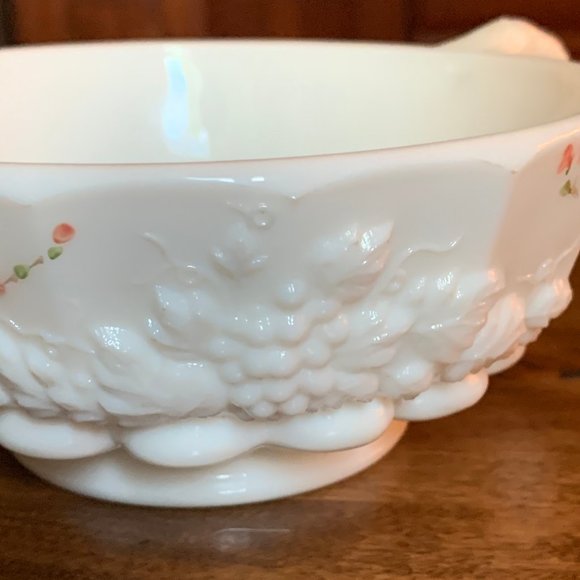 Vintage Westmoreland Milk Glass Candle Holder - Picture 9 of 11